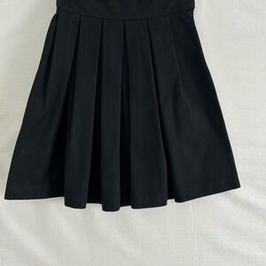ANN MASHBURN Black Pleated Mini Skirt